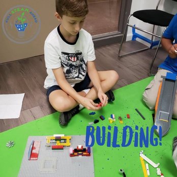 Best STEAM Classes for Elementary School Kids