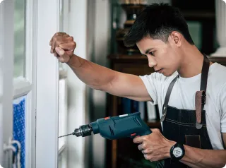 Signs Your Windows Need Replacement: A Professional Assessment