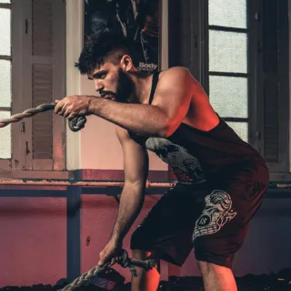 HOW TO SAFELY RETURN TO THE GYM IN 2022