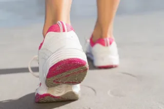10 Benefits of Walking Every Day