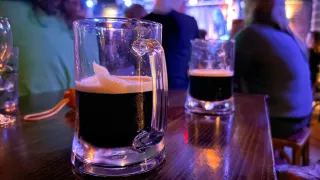 Irish bar open late with music Times Square NYC: Experience the Heartbeat of Garvey’s Irish Pub