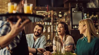 Live Music Dining Irish Pub Manhattan NYC: Experience the Magic of Garvey’s Irish Pub