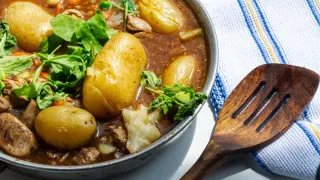 The Best Irish Restaurant With Pub Food NYC: A True Taste of Ireland at Garvey’s Irish Pub