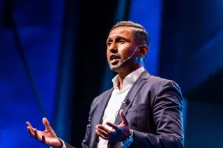 Mastering Public Speaking: Keys to Connecting with Your Audience