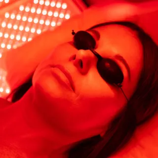 Benefits of Red Light Therapy for Your Skin