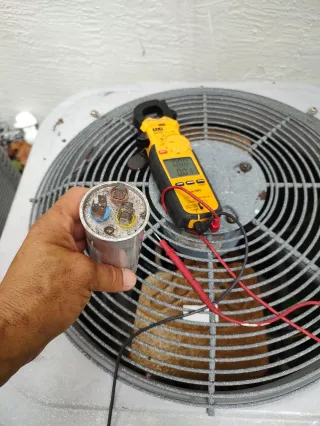 Replacing a Bad AC Capacitor" 🔧🔋 DIY Guide