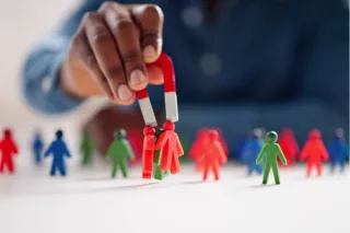 Comment les Réseaux Sociaux Peuvent Faire Décoller Votre Activité