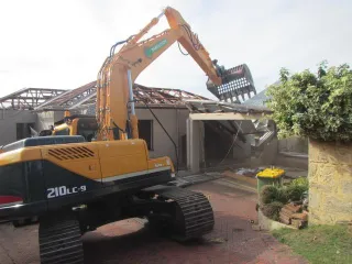 Precision Demolition: Exploring Building Demolition in Perth