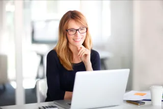 How to Set Work Boundaries (Without Sabotaging Your Career)