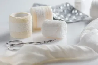 Antibiotics and Wound Care: When Are They Necessary? Insights for Kansas City Patients