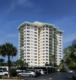 STARLIGHT TOWERS CONDOS IN LAUDERDALE BY THE SEA