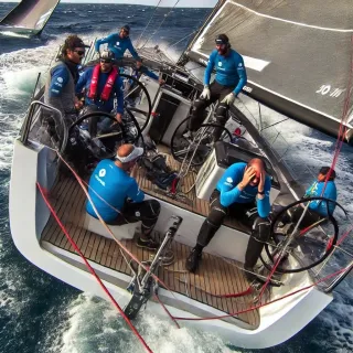 Mental Health and Psychological First Aid Scenarios for Superyachts