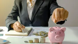 "Libertad Financiera y Felicidad: Descubre la Estrategia del Banco Infinito con IUL"