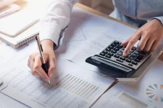 How to Hire the Right Bookkeeper for Your Small Business 