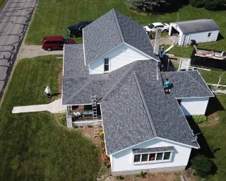 Are Local Roofers Better for Quick Repairs