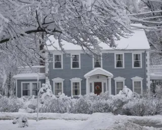 Common Roofing Problems During the Winter