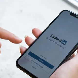 Why LinkedIn Company Pages Are Essential for Your Business in 2023