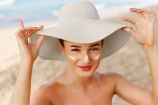 The Ultimate Guide: How Estheticians Can Provide Exceptional Summer Skincare to Their Clients