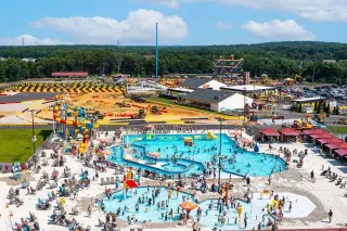 🚧 Crank It Up and Get Dirty: Your Ultimate Day at Diggerland USA!