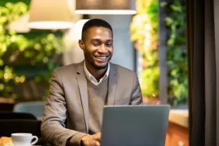 Top 5 Reasons African Nurses Should Become Healthcare Virtual Assistants in 2025