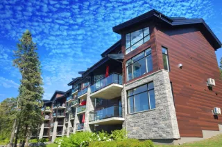Multifamily vs. Single-Family: A Comprehensive Guide to Investment in Real Estate