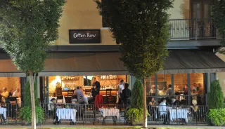 🍽️ Southern Charm Meets Culinary Art: Dine in Style at Cotton Row Restaurant in Huntsville