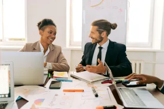 Best Partnership Programs In Finance To Tap Into New Customer Segments