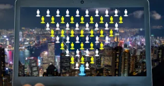 How to Turn Cold Traffic Into Hot Leads Using Simple Funnels