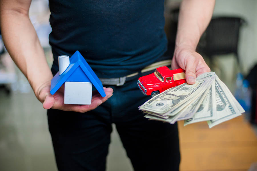 Selling a house with termite damage Palm Beach Gardens