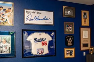 Sports Memorabilia, Autographs, and Rare Collectibles