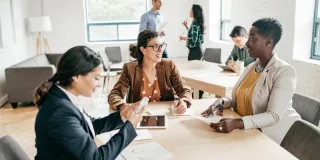 8 Essential Qualities of Top Financial Consultancy Services