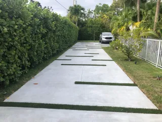 Why Sealing Your Driveway in Florida Matters More Than You Think | MiamiCrete