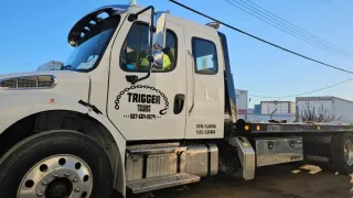 Affordable Flatbed Towing Calgary | Fast & Efficient Help
