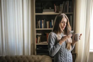 Digital Detox: How Reducing Screen Time Improves Your Health