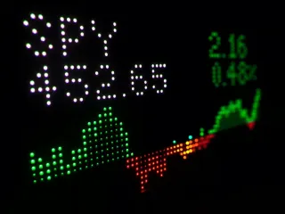The Ultimate Beginner's Guide to Stock Market Investing