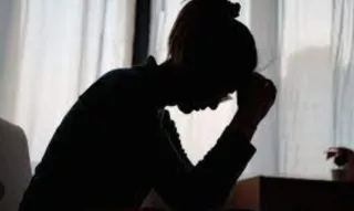 Understanding Functional Freeze & How Mindful Photography Helps