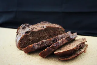 Discover Our New Seasonal Sourdough Flavors: Pan De Chocolate and Everything Bagel Bread