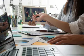 Red Flags to Watch for When Hiring a Marketing Company
