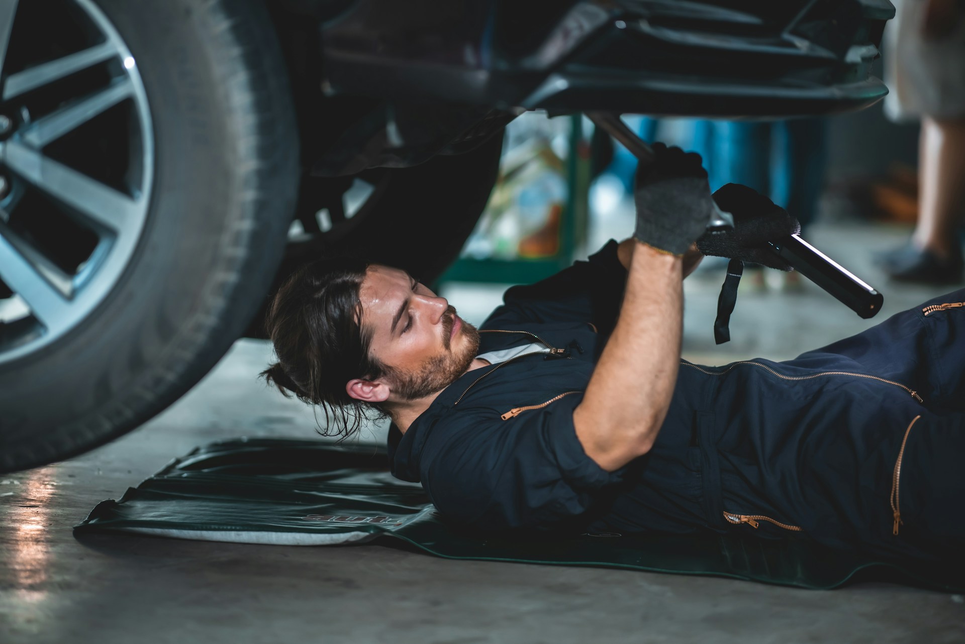 Guide to Booking a Mobile Mechanic in Glasgow During Holidays