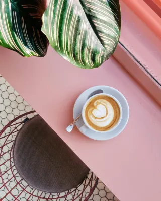 Caffeine and You: Balancing the Buzz for Gut and Hormone Health
