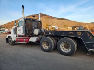 Flatbed Towing vs. Wheel-Lift Towing: Which Is Safer for Your Car?