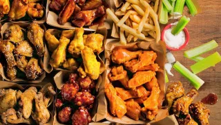 🍗Satisfy Your Cravings at Perkinson’s Wings & Things 