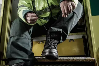 WAT IS TACTICAL FOOTWEAR?