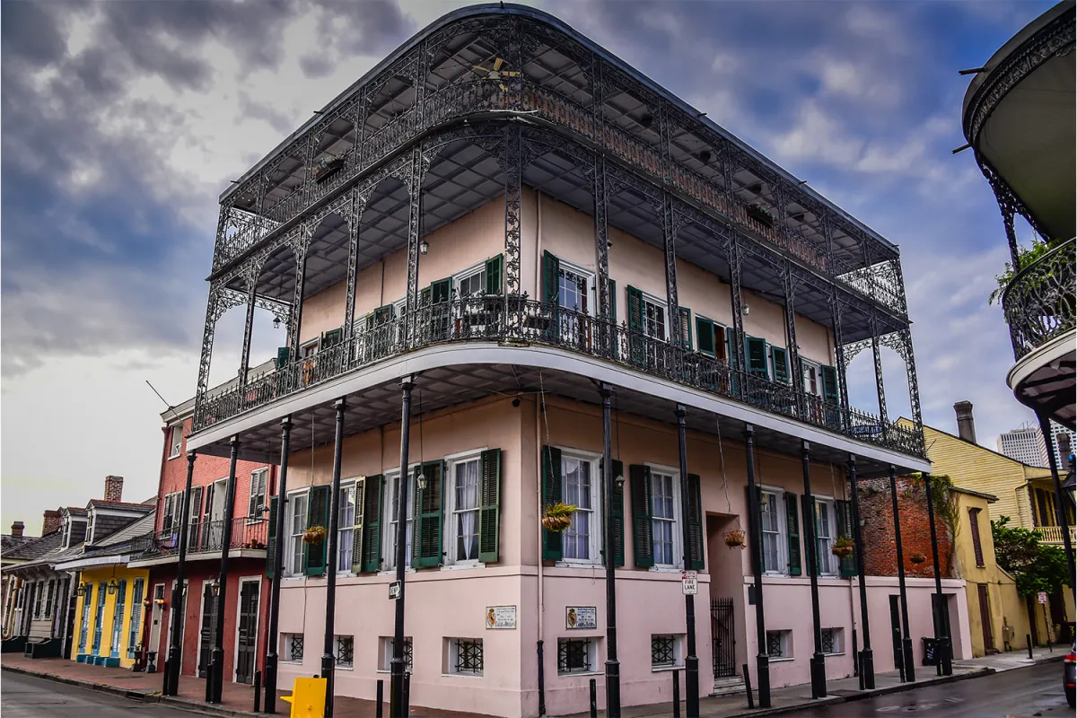 Eco-Friendly Car Rentals in New Orleans: Drive Green While Exploring the City 🌿🚗 (Fuhrer Fleets Rentals, New Orleans, LA)