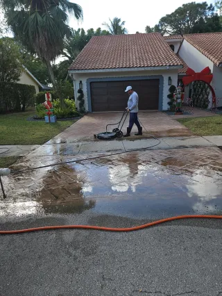 Best Parkland Pressure Washing