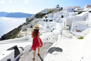 Discover the Enchanting Greek Islands