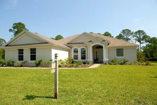 Sell Your Home Fast – Decoding Mysterious Roadside Signs in Orlando