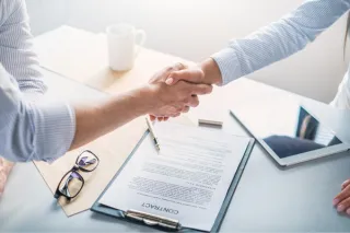 Startup Founders Agreement Essentials: Key Terms and Risk Mitigation through Strategic Drafting