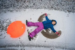 Staying Active During the Holidays: Finding Time for Fitness 🎁💪