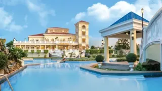 Versailles Alabang Offers Luxurious House and Lot for Sale